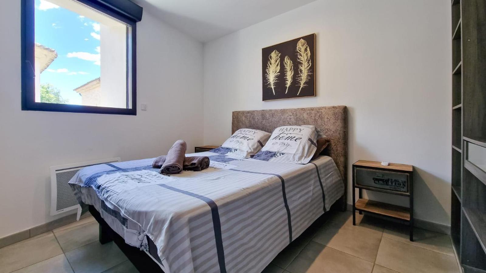 Appartement Plein Centre Bernis Esterno foto